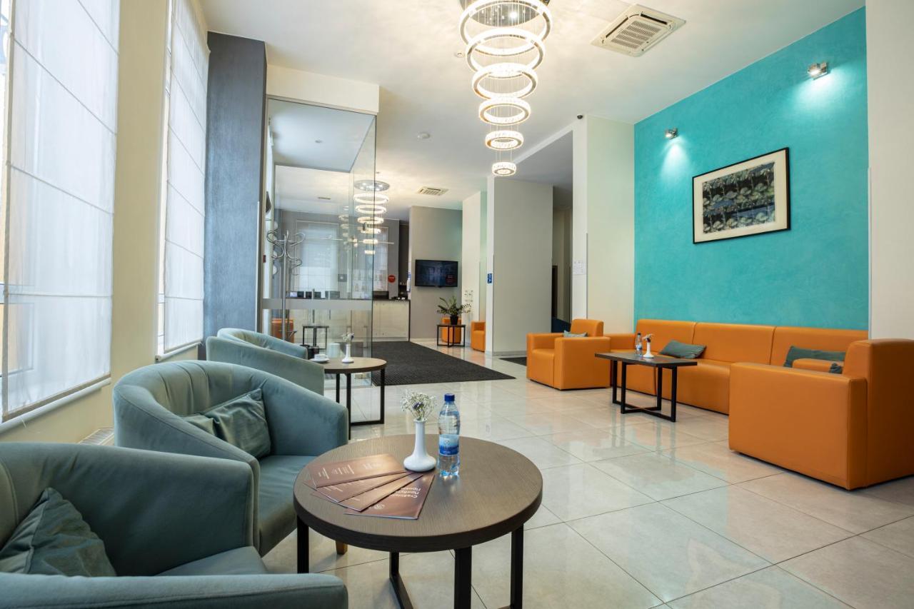 Raziotel Kyiv Yamska Exteriör bild